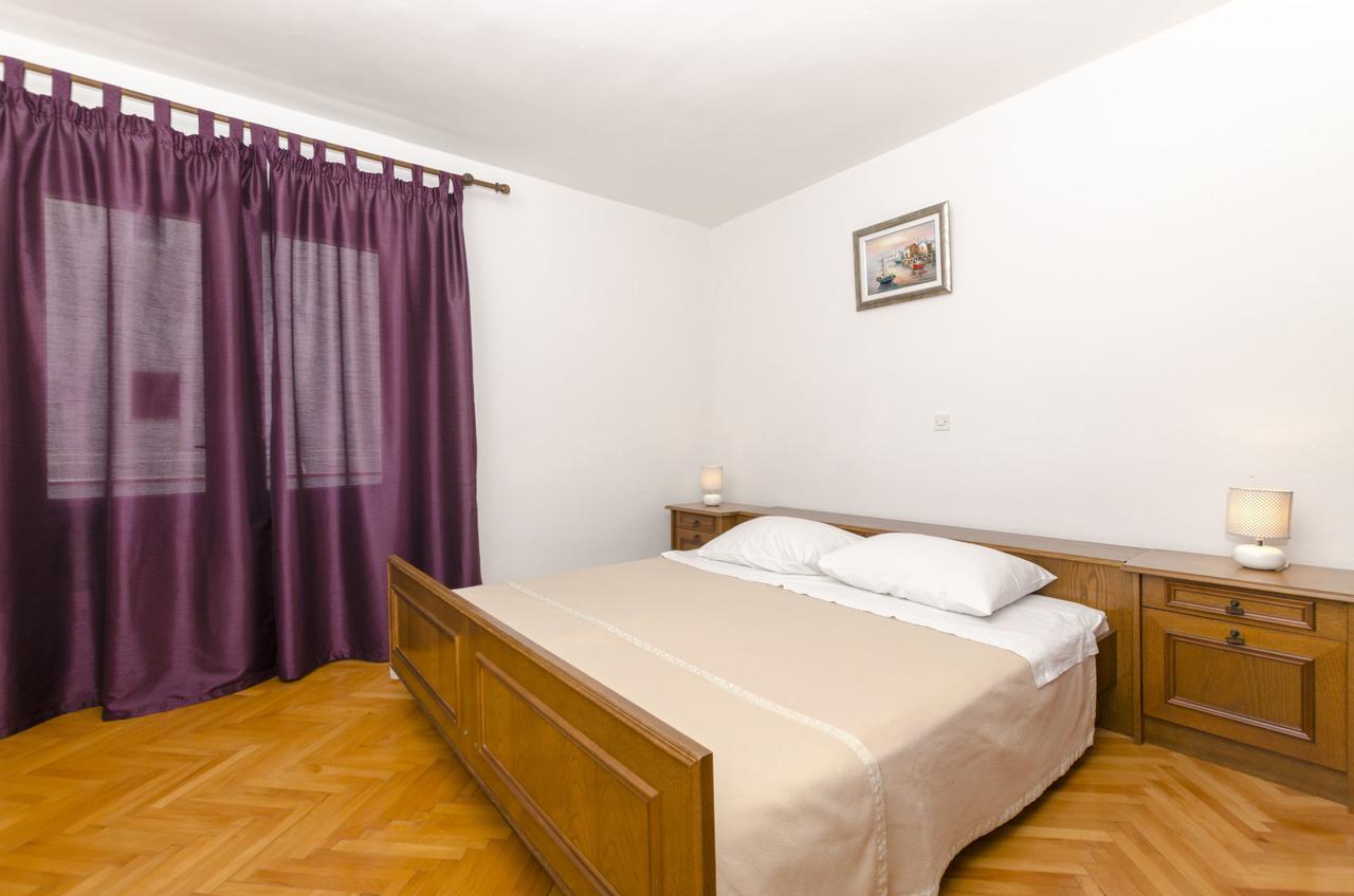 Apartments Katica Primosten Luaran gambar
