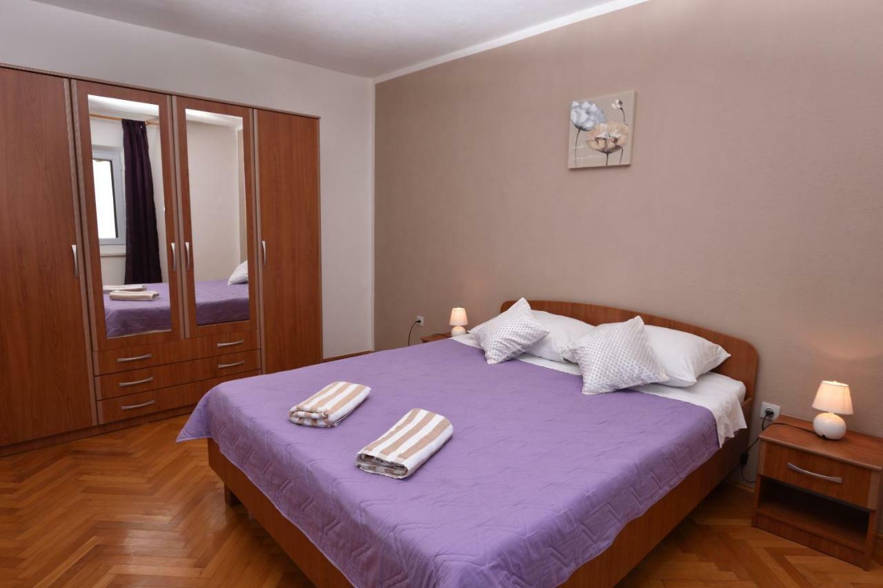 Apartments Katica Primosten Luaran gambar