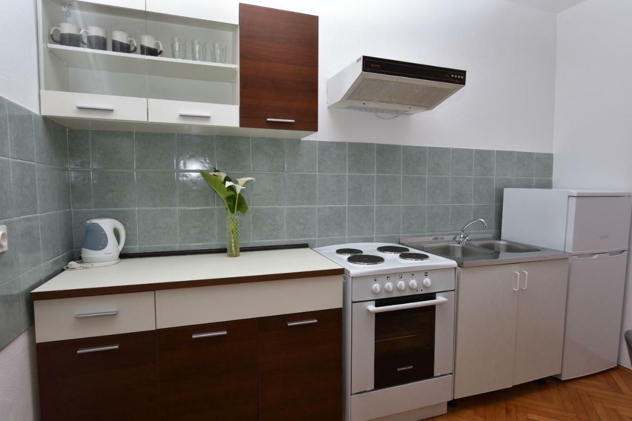 Apartments Katica Primosten Luaran gambar