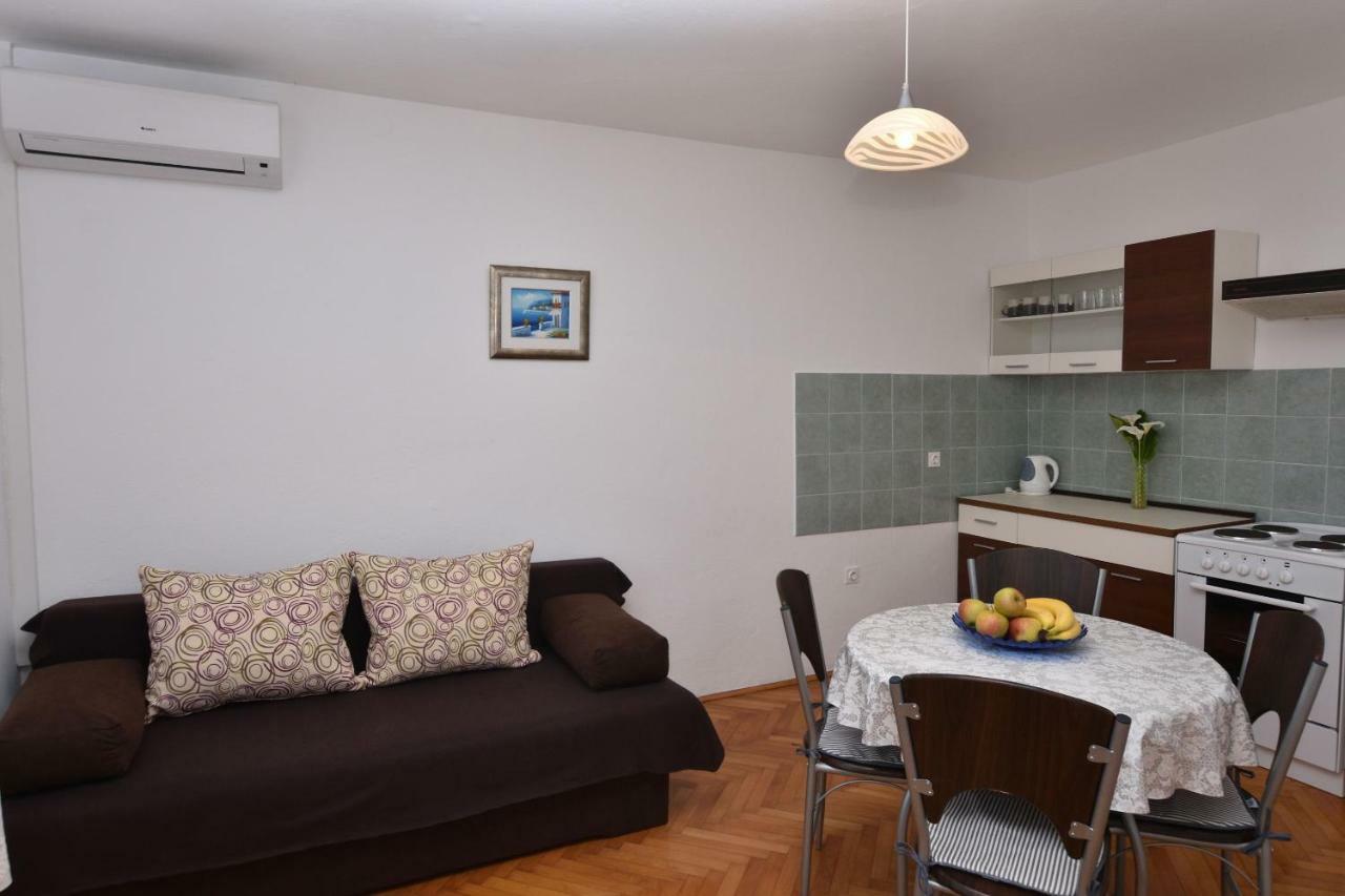 Apartments Katica Primosten Luaran gambar